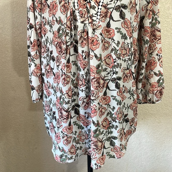 PLEIONE ROSE PATTERN BLOUSE - Picture 3 of 9